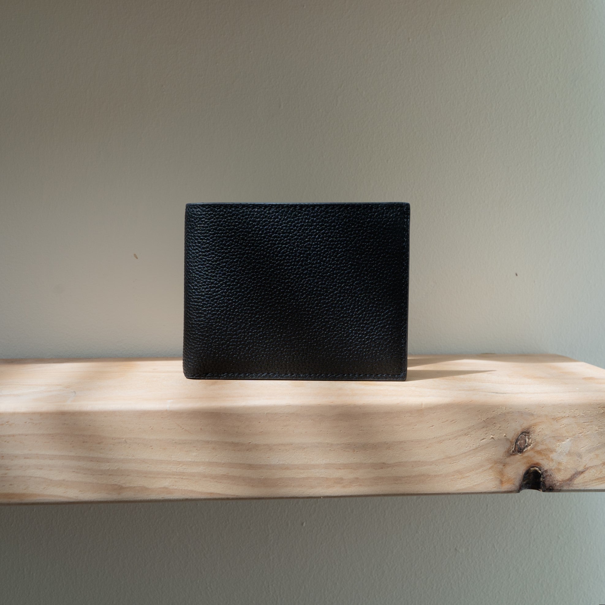Fortis Bi-Fold Wallet - Pitch Black - Crafune
