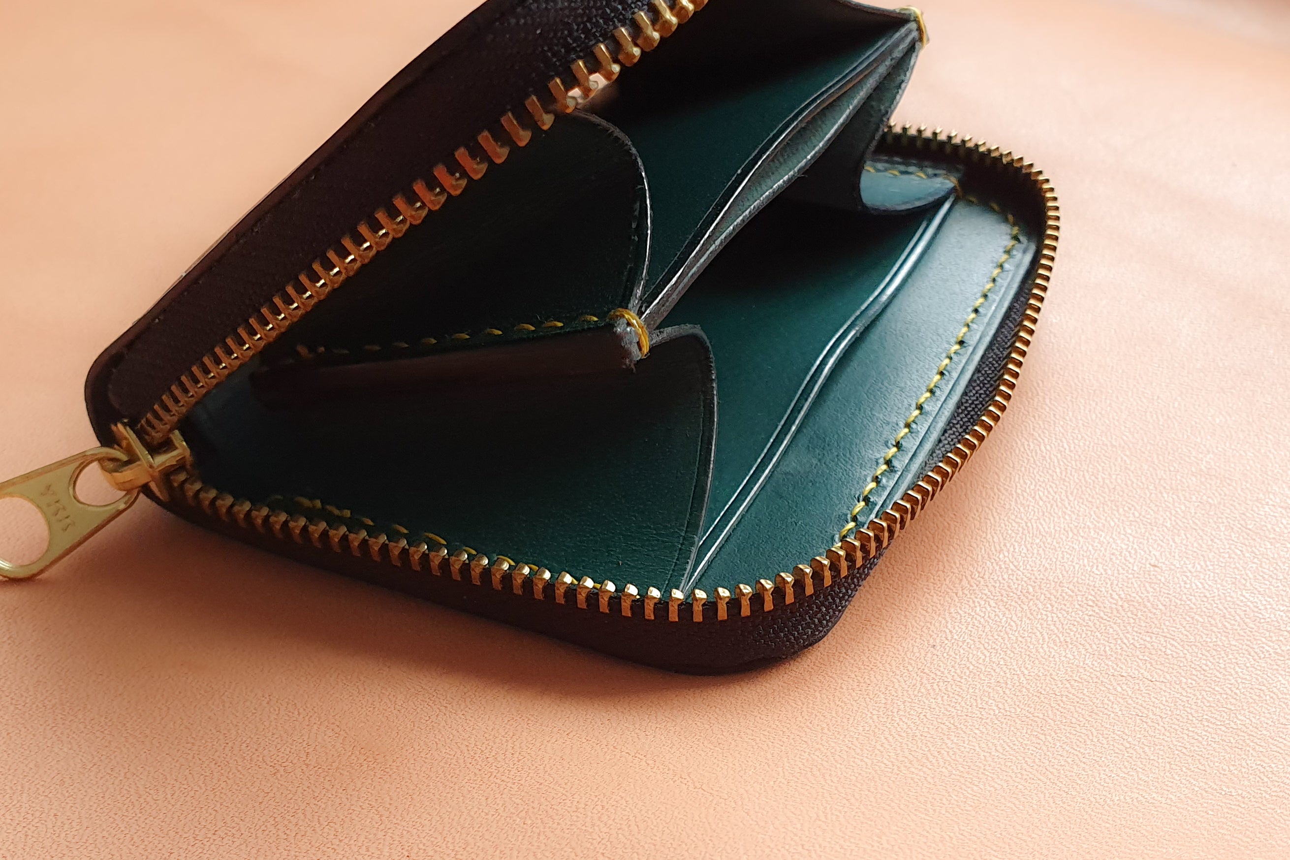 Short Zipper Wallet - Crafune