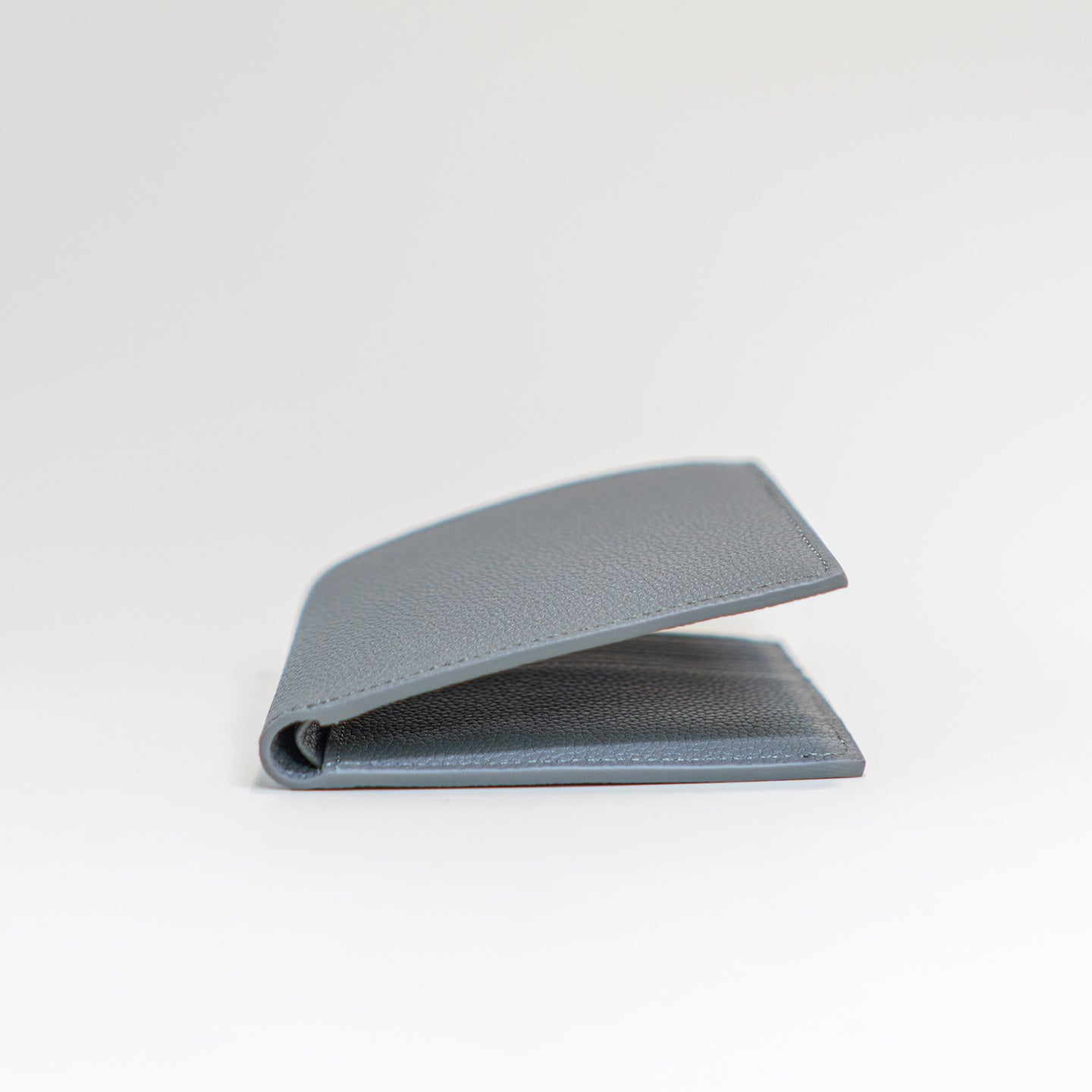 Fortis Bi-Fold Wallet - Moth Grey - Crafune