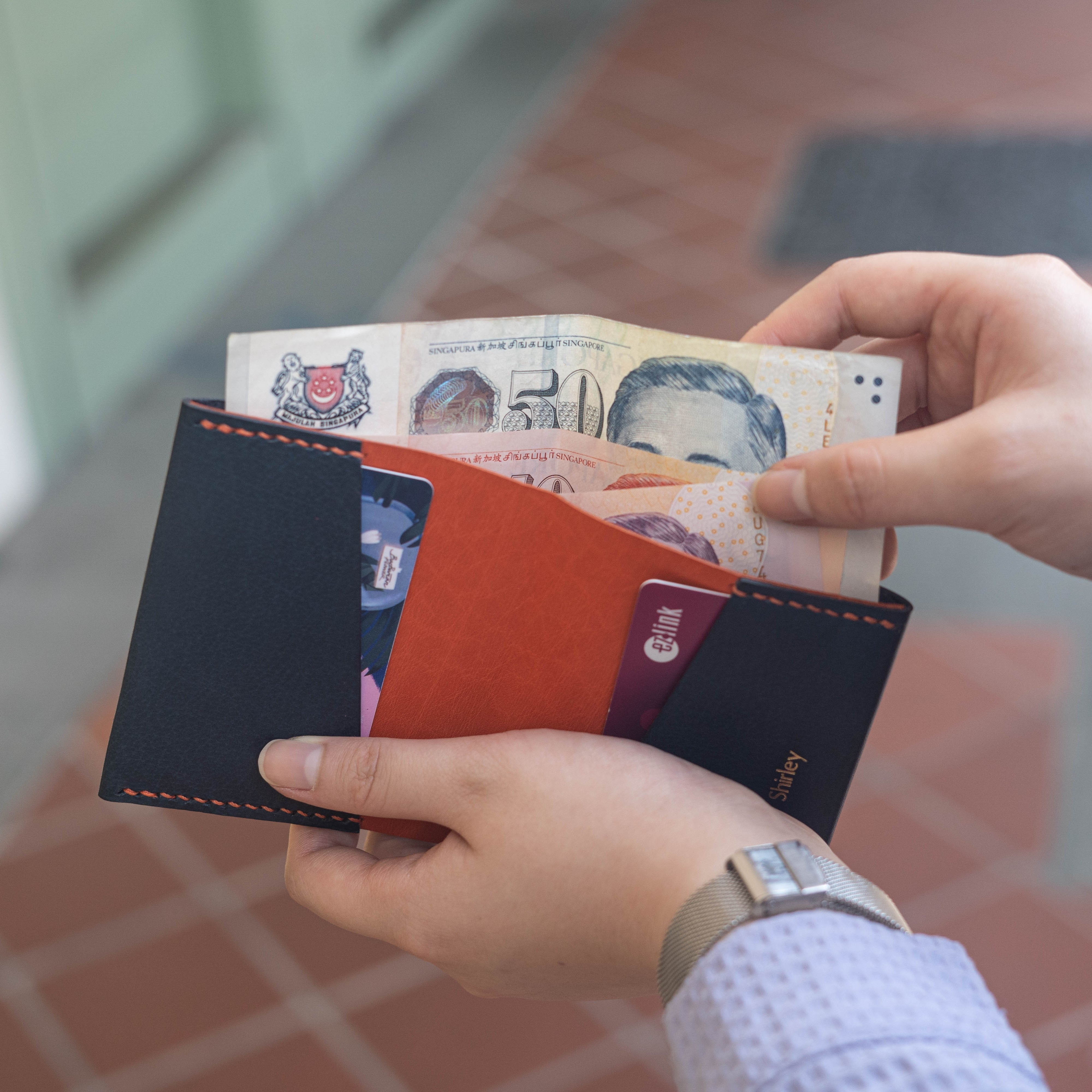 Basic Bi-fold Wallet - New Bahru - Crafune