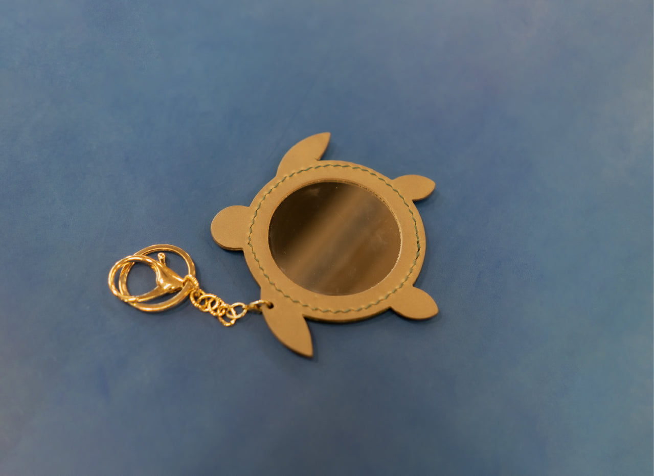 Sea Turtle Mirror Bag Charm Workshop - New Bahru - Crafune