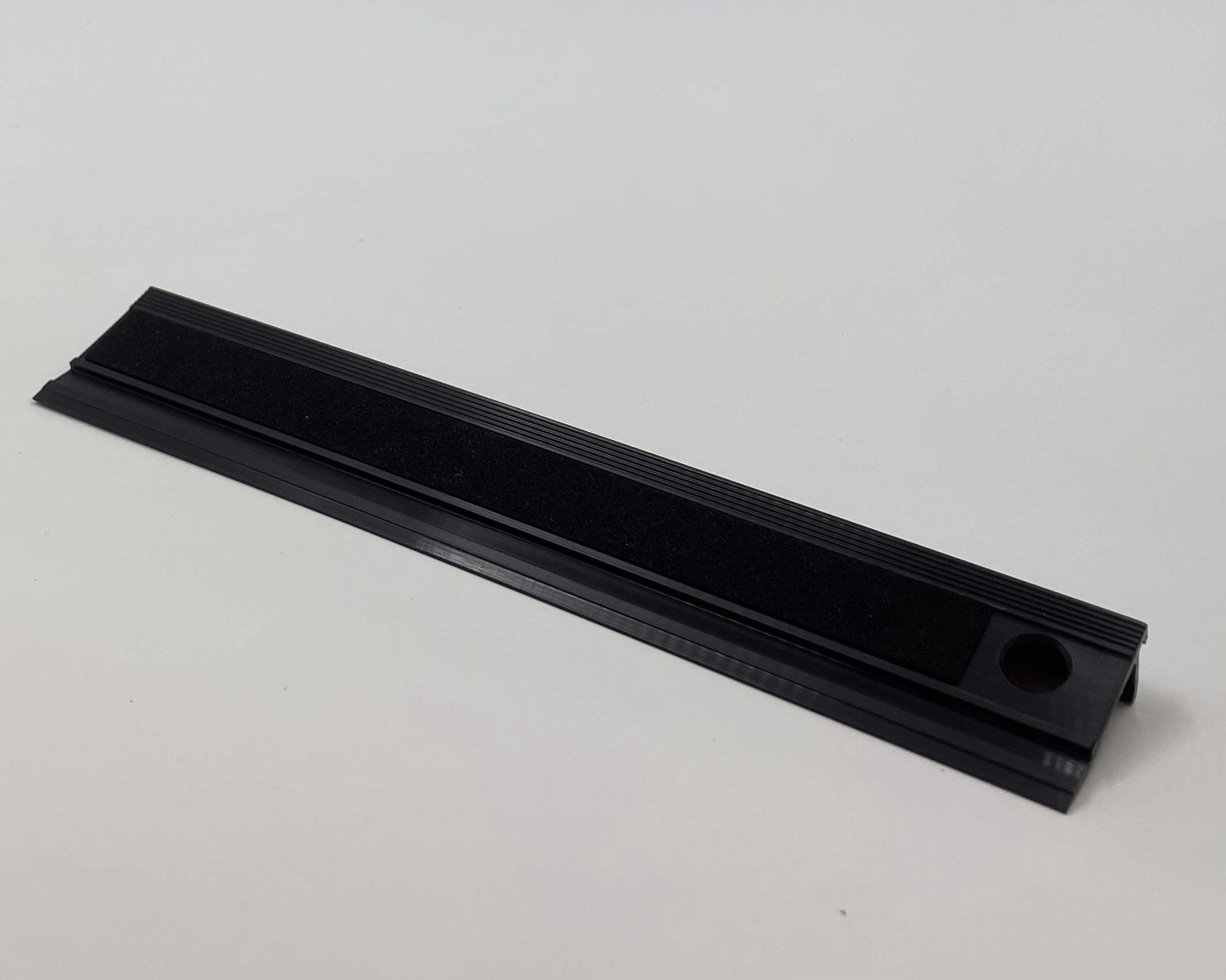 Anti Slip Ruler (Assorted Lengths) - Crafune