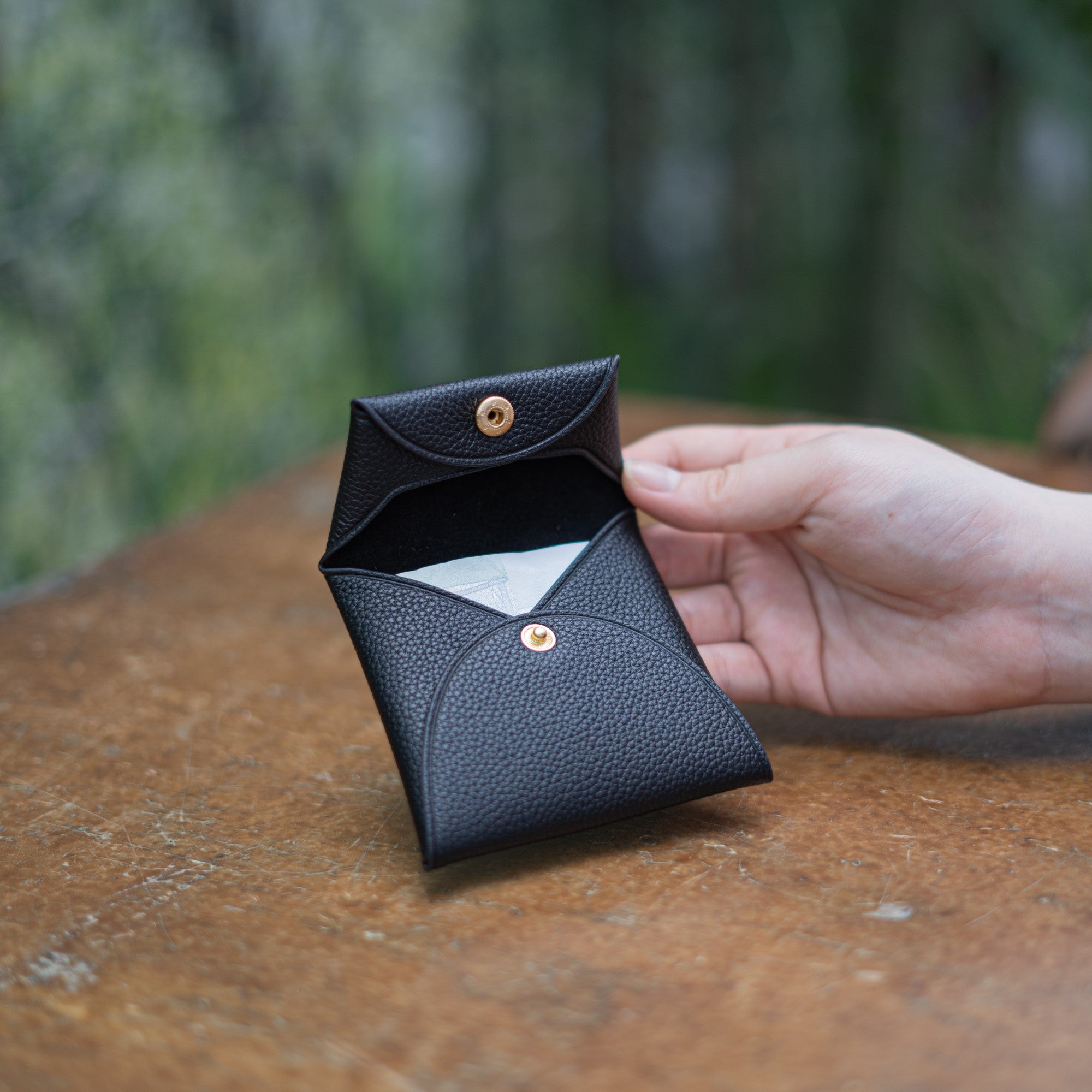 Snap Pouch - Pitch Black - Crafune